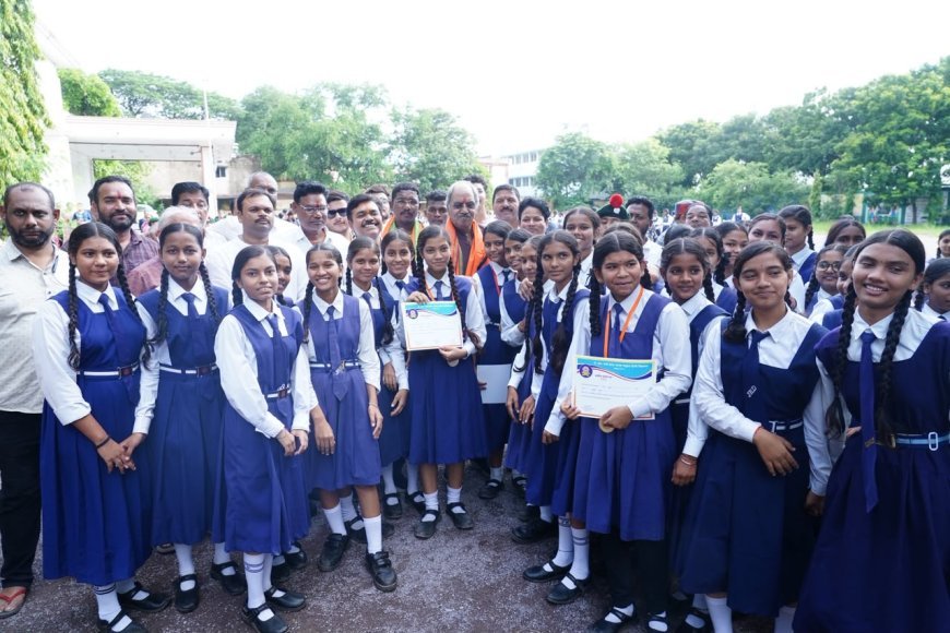 शिक्षा का उद्देश्य बेहतर इंसान बनाना, केवल डिग्री नहीं: बृजमोहन अग्रवाल