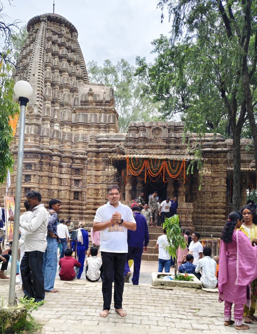 सावन के पहले सोमवार पर श्रद्धालुओं की सेवा में जुटी कबीरधाम पुलिस, सुरक्षा के साथ सेवा शिविर का भी किया संचालन