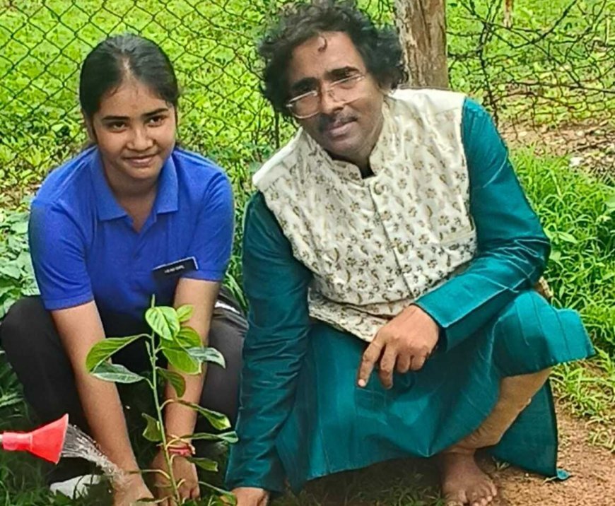 पर्यावरण संरक्षण पर संगोष्ठी और वृक्षारोपण, प्रकृति बचाने का लिया संकल्प