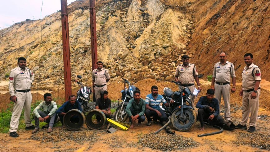 छाल पुलिस की बड़ी सफलता, SECL धरमखदान में चोरी का 24 घंटे में खुलासा, 6 आरोपी गिरफ्तार