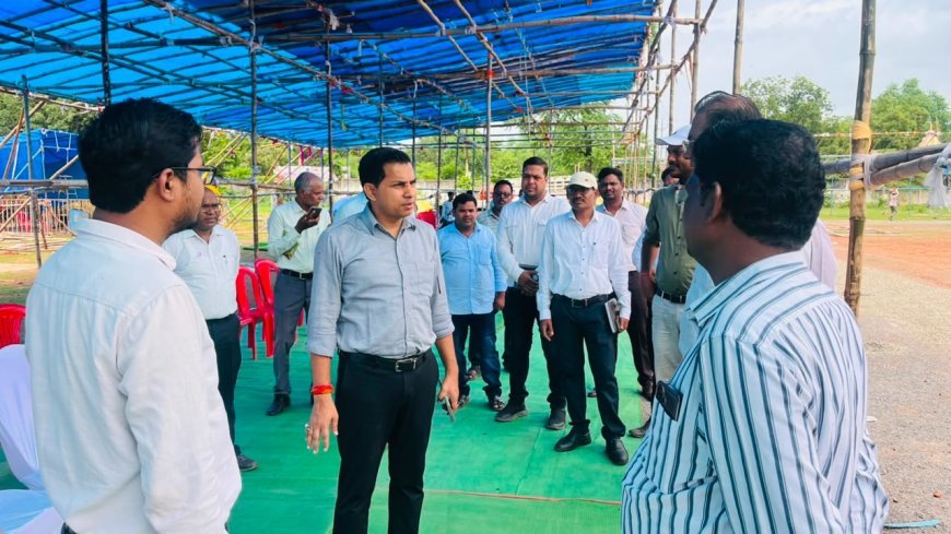 15 अगस्त समारोह की तैयारियों का अधिकारियों ने लिया जायजा, सीईओ ने समय पर व्यवस्था पूरी करने के दिए निर्देश