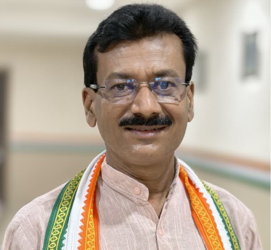 नक्सलियों के साथ तिरंगा यात्रा निकालने वाली भाजपा सरकार निर्दोष आदिवासियों की रिहाई पर मौन क्यों? : कांग्रेस