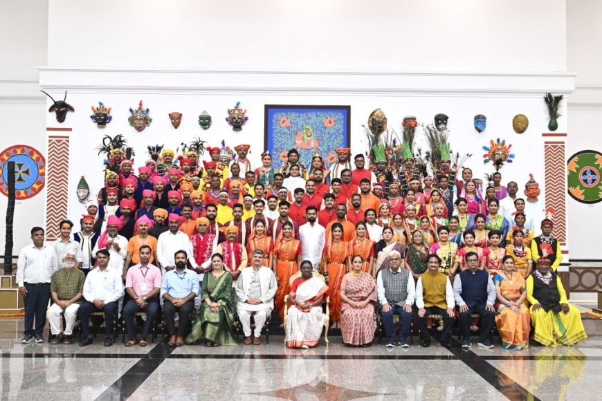 राष्ट्रपति भवन में गूंजी धमतरी की मांदर थाप, सरईटोला के कलाकारों ने राष्ट्रीय मंच पर बिखेरी छत्तीसगढ़ की लोकसंस्कृति