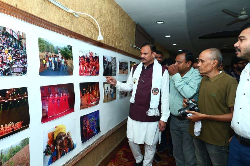 रायपुर प्रेस क्लब में ‘दृश्य संवाद 2026’ का शुभारंभ, तस्वीरों में दिखा छत्तीसगढ़, फोटो जर्नलिस्टों का हुआ सम्मान