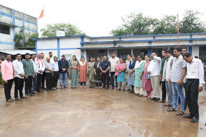 देवरबीजा की 55 बेटियों को मिली सरस्वती साइकिल की सौगात, शिक्षा की राह आसान