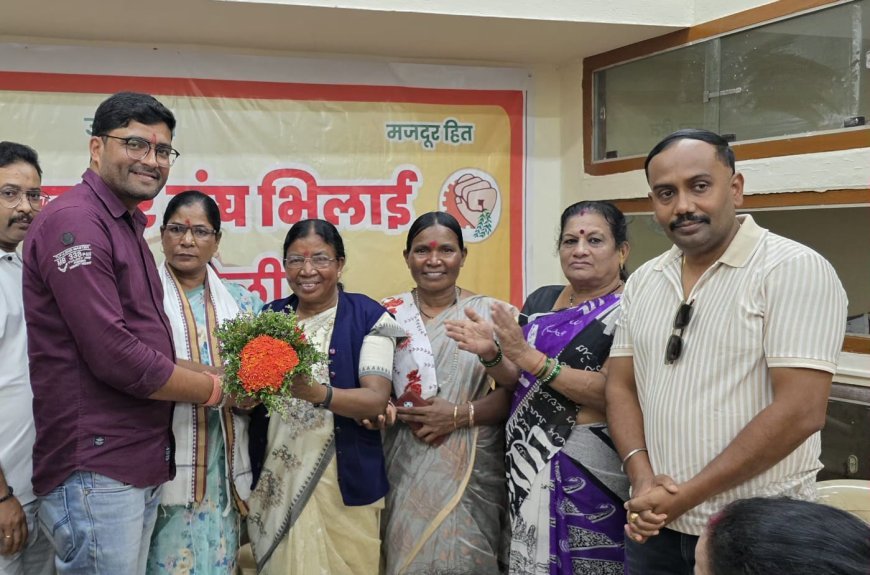 बचेली भाजपा कार्यालय में पद्मश्री डॉ. बुधरी ताती का स्वागत एवं अभिनंदन