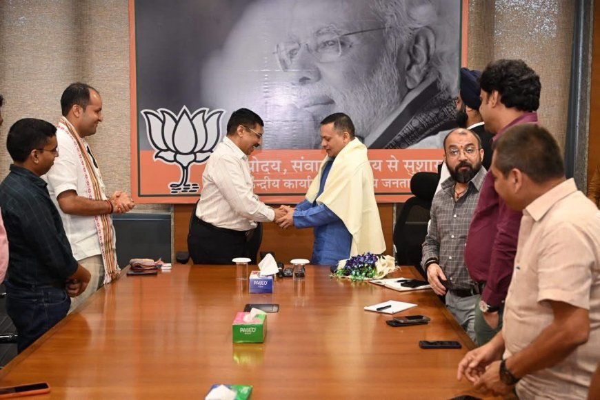 भाजपा सोशल मीडिया के नवनियुक्त राष्ट्रीय संयोजक दीपक म्हस्के ने संभाला पदभार