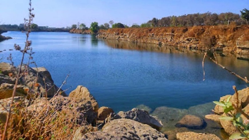 बड़ी खबर: अकाल मौतों का कारण बन रहे ‘ब्लू वाटर’ पर लगेगा प्रतिबंध, मंत्री टंक राम वर्मा का ऐलान