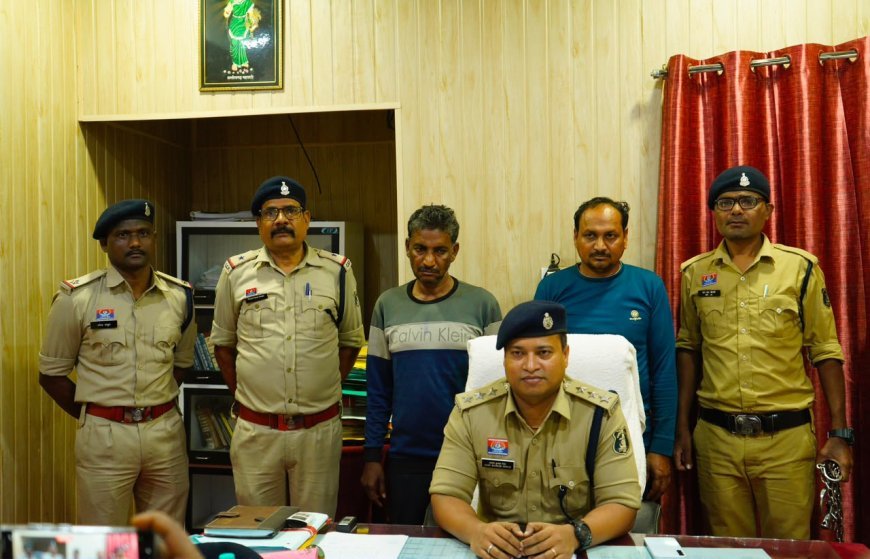 नारायणपुर में अंग्रेजी शराब दुकान में चोरी का खुलासा, दो आरोपी गिरफ्तार, 9300 रुपये और औजार बरामद