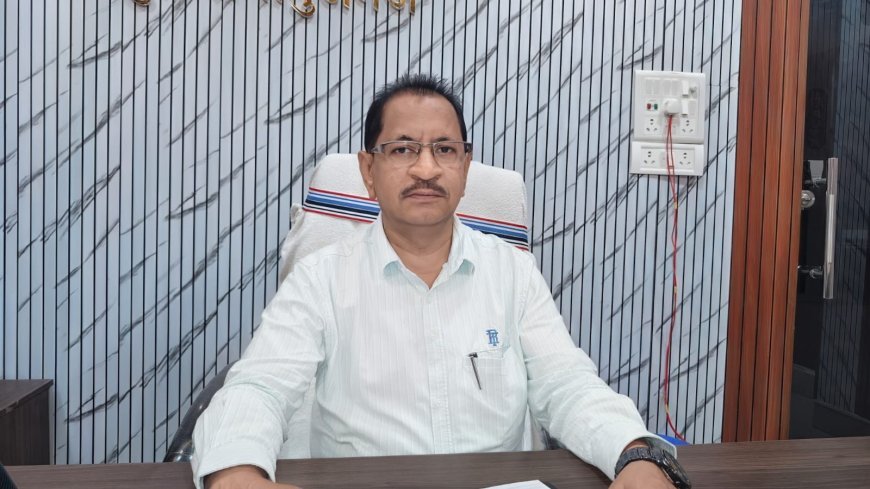 बलरामपुर में खरीदी अनियमितता के आरोपों पर जांच जारी, अंतिम निष्कर्ष से पहले डीईओ पर सवाल क्यों?