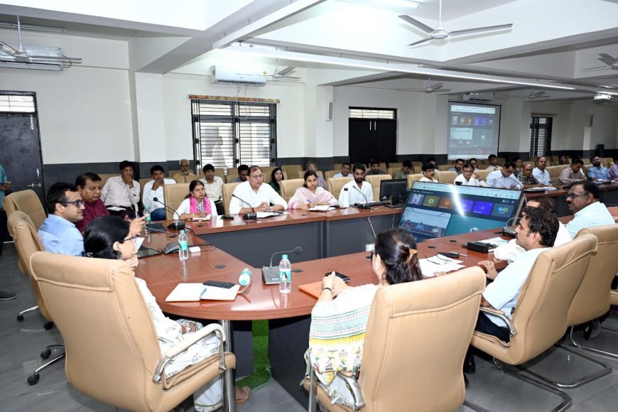 बैठक में अनुपस्थित खेल अधिकारी रुचि शर्मा सहित अन्य अधिकारियों को कारण बताओ नोटिस के निर्देश