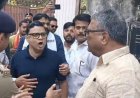 रायपुर प्रेस क्लब में PM आवास पर बहस के बाद हंगामा, भाजपा-कांग्रेस कार्यकर्ता भिड़े; पुलिस ने संभाली स्थिति