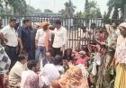 दीपका खदान विस्तार के विरोध में ग्रामीणों का प्रदर्शन, जीएम कार्यालय पर जड़ा ताला
