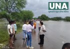 बाढ़ प्रभावित परिवारों को सुरक्षित स्थान पर पहुंचाकर प्रशासन ने उपलब्ध कराई आवश्यक सहायता