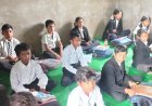 डिंडोरी के निजी स्कूल में सुविधाओं को लेकर सवाल, दो कमरों और एक हॉल में कक्षा 1 से 8वीं तक पढ़ाई का दावा