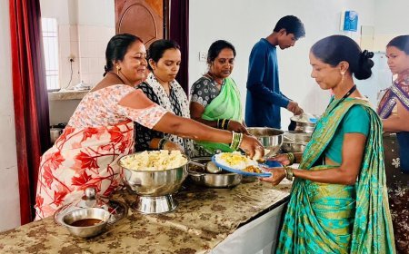 बिहान से जुड़कर बदली लता साहू की जिंदगी, पलायन छूटा और कैंटीन संचालन से बनीं लखपति दीदी
