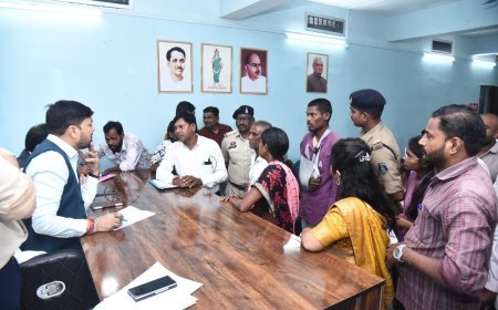 विधायक अनुज शर्मा ने धरसींवा में लगाया जनदर्शन, ग्रामीणों की समस्याओं का मौके पर किया त्वरित निराकरण