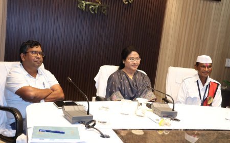 जिला कार्यालय बालोद में चतुर्थ श्रेणी कर्मचारी नरोत्तम सिंह टेमार्य को दी गई भावभीनी विदाई