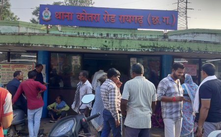 तारापुर सरपंच-पंच विवाद ने लिया राजनीतिक रंग, घनश्याम निषाद और राजू डनसेना की गिरफ्तारी के विरोध में ग्रामीणों का प्रदर्शन