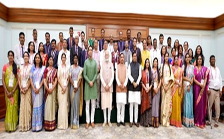 शिक्षक दिवस पर पीएम मोदी ने राष्ट्रीय शिक्षक पुरस्कार विजेताओं से किया संवाद, पब्लिक स्पीकिंग और बच्चों के टैलेंट पर हुई चर्चा