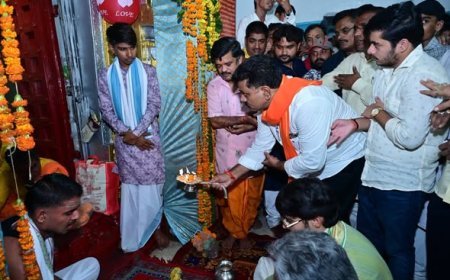 श्रीकृष्ण जन्माष्टमी पर विजय शर्मा ने राधा-कृष्ण बड़े मंदिर में की पूजा-अर्चना, प्रदेशवासियों के सुख-शांति की कामना