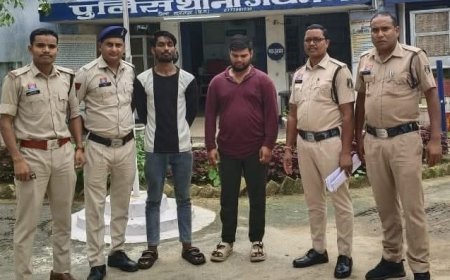 चोरी का मोबाइल खरीदने और लॉक तोड़ने वाले दो आरोपी गिरफ्तार, चोरी का मोबाइल बरामद