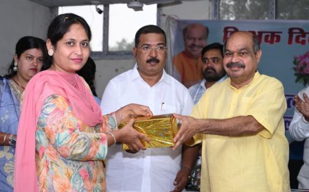 शिक्षक समाज के शिल्पकार, उनके संस्कारों से बनता राष्ट्र का भविष्य : पुरन्दर मिश्रा