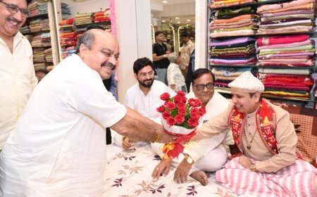 पंडरी टेक्सटाइल मार्केट में ‘आनंदम’ नवीन प्रतिष्ठान का शुभारंभ, विधायक पुरन्दर मिश्रा ने दी शुभकामनाएं