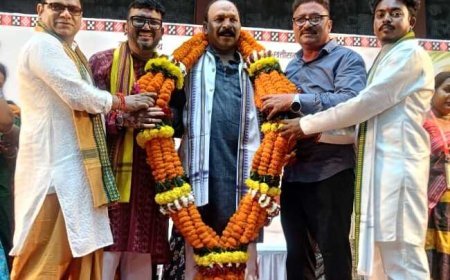 गांडा समाज ने नुआखाई शोभायात्रा में दिखाई एकता, हजारों लोग हुए शामिल