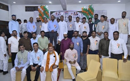 शिक्षक दिवस पर प्रतिभाओं का सम्मान, मुस्लिम विकास मंच ने 82 मेधावी विद्यार्थियों सहित विभिन्न क्षेत्रों की प्रतिभाओं को किया सम्मानित