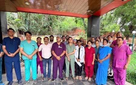रायपुर में पहली बार PLSVC मरीज में अल्फा लूप तकनीक से डुअल चैंबर पेसमेकर सफलतापूर्वक लगाया गया