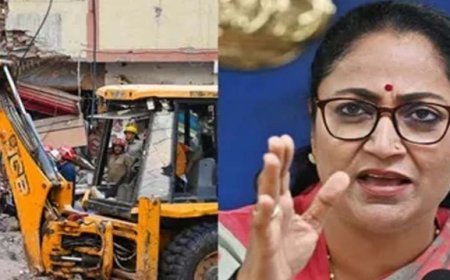 CM रेखा गुप्ता का सख्त एक्शन, दिल्ली में अवैध निर्माण पर चलेगा बुलडोजर, अधिकारियों को दिए निर्देश
