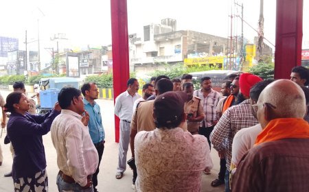 रायपुर में सड़क पर गणेश पंडाल लगाने पर निगम की समझाइश, तेलीबांधा में अधिकारियों ने मांगी अनापत्ति प्रमाण पत्र की जानकारी