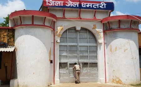 धमतरी के JAIL कैफे में युवक की मौत, पुलिस और FSL टीम ने शुरू की जांच