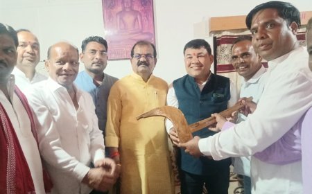 परासिया के पगारामंडल में प्राकृतिक खेती पर जोर, किसानों को दी सरकारी योजनाओं की जानकारी