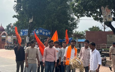 छात्रा की मौत के मामले में ABVP का प्रदर्शन, चांदो चौक पर पुतला दहन कर निष्पक्ष जांच की मांग