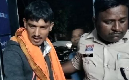 डोंगरगढ़ में ATM तोड़ने की कोशिश, हथौड़ी-छीनी लेकर पहुंचा चोर; कैश निकालने से पहले गिरफ्तार