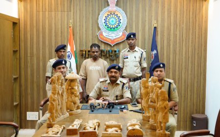 नारायणपुर में मूर्ति चोरी का खुलासा, आर्ट स्टूडियो से चोरी 12 लकड़ी की मूर्तियां बरामद; एक आरोपी गिरफ्तार