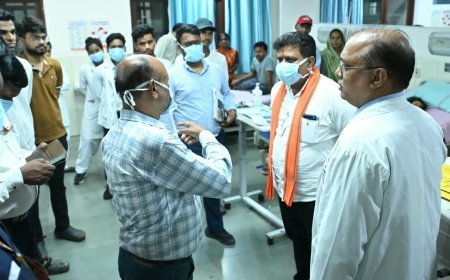 महाराष्ट्र सड़क हादसा: एम्स रायपुर पहुंचे विजय शर्मा, घायलों से मिलकर जाना हाल; बेहतर इलाज के निर्देश