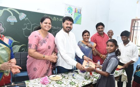 ज़ोरा-बरबंदा स्कूलों में सेवा संकल्प अभियान का आयोजन, विद्यार्थियों ने चित्रकला और भाषण से दिखाया विकसित भारत का सपना