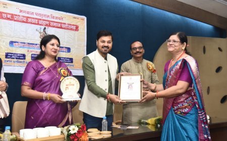 अखंड ब्राह्मण समाज के समारोह में शामिल हुए विधायक अनुज शर्मा, उत्कृष्ट शिक्षकों का किया सम्मान