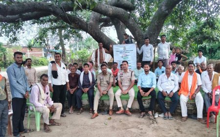 कबीरधाम पुलिस का गांव-गांव जनसंवाद अभियान, जन चौपाल और चलित थाने से सुनी ग्रामीणों की समस्याएं