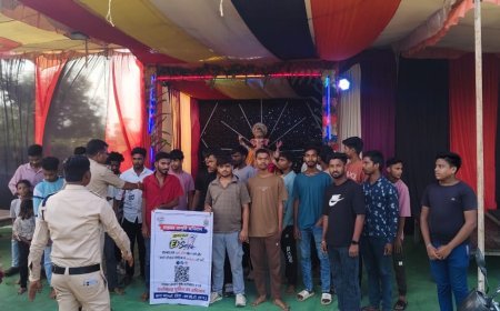 गणेश पंडाल में साइबर जागरूकता अभियान, खड़गवां पुलिस ने ग्रामीणों को ऑनलाइन ठगी से बचने के बताए उपाय
