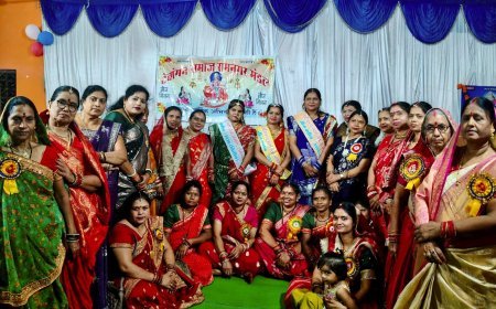 देवांगन परमार्थ सेवा समिति रामनगर ने श्रीराम-जानकी मंदिर में मनाया तीज महोत्सव, लोकेश्वरी बनीं तीज क्वीन