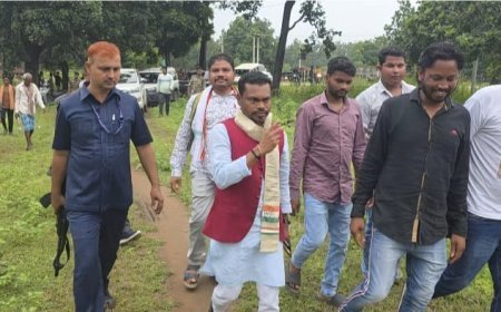 बेदेरे पहुंचा कांग्रेस का हस्ताक्षर अभियान, आदिवासी मामलों की समीक्षा की मांग