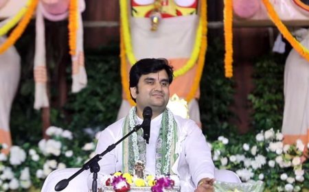 श्रीमद्भागवत कथा के प्रथम दिन इन्द्रेश महाराज ने बताया भगवान के तीन रूपों का महात्म्य