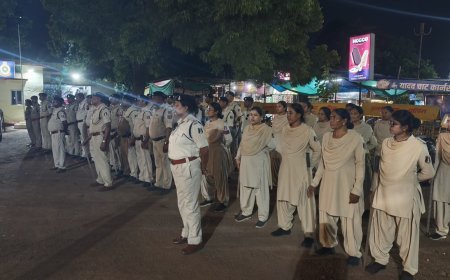 बालोद शहर में पुलिस ने किया फ्लैग मार्च, सुरक्षा और यातायात व्यवस्था पर विशेष फोकस