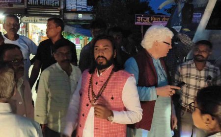 आरंग में मंत्री गुरु खुशवंत साहेब की पहल, कार्यक्रम में देरी के बाद छात्राओं को सुरक्षित घर पहुंचाने का कराया इंतजाम