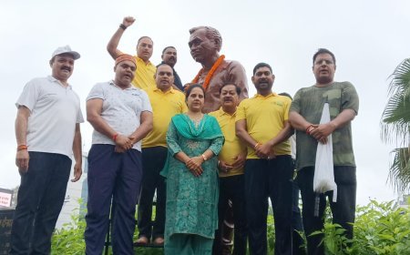 पंडित दीनदयाल उपाध्याय की 125वीं जयंती पर महापौर मीनल चौबे ने किया सादर नमन