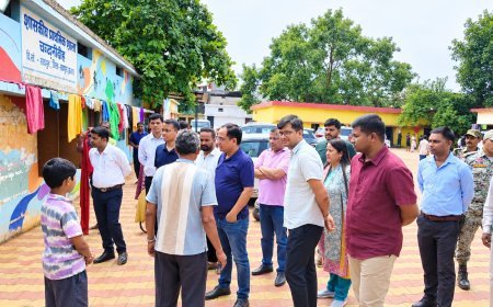 रायपुर में खारून नदी का बढ़ा जलस्तर, कलेक्टर और निगम आयुक्त ने बाढ़ प्रभावित इलाकों का किया निरीक्षण